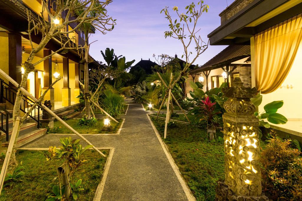 Loka Pala Villa Ubud Exteriör bild