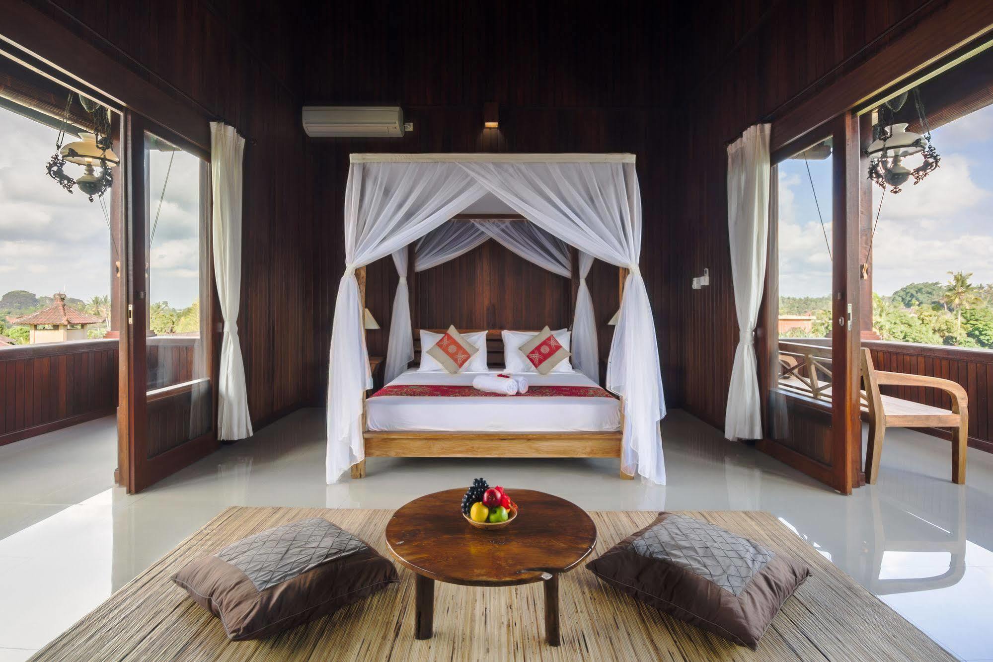 Loka Pala Villa Ubud Exteriör bild