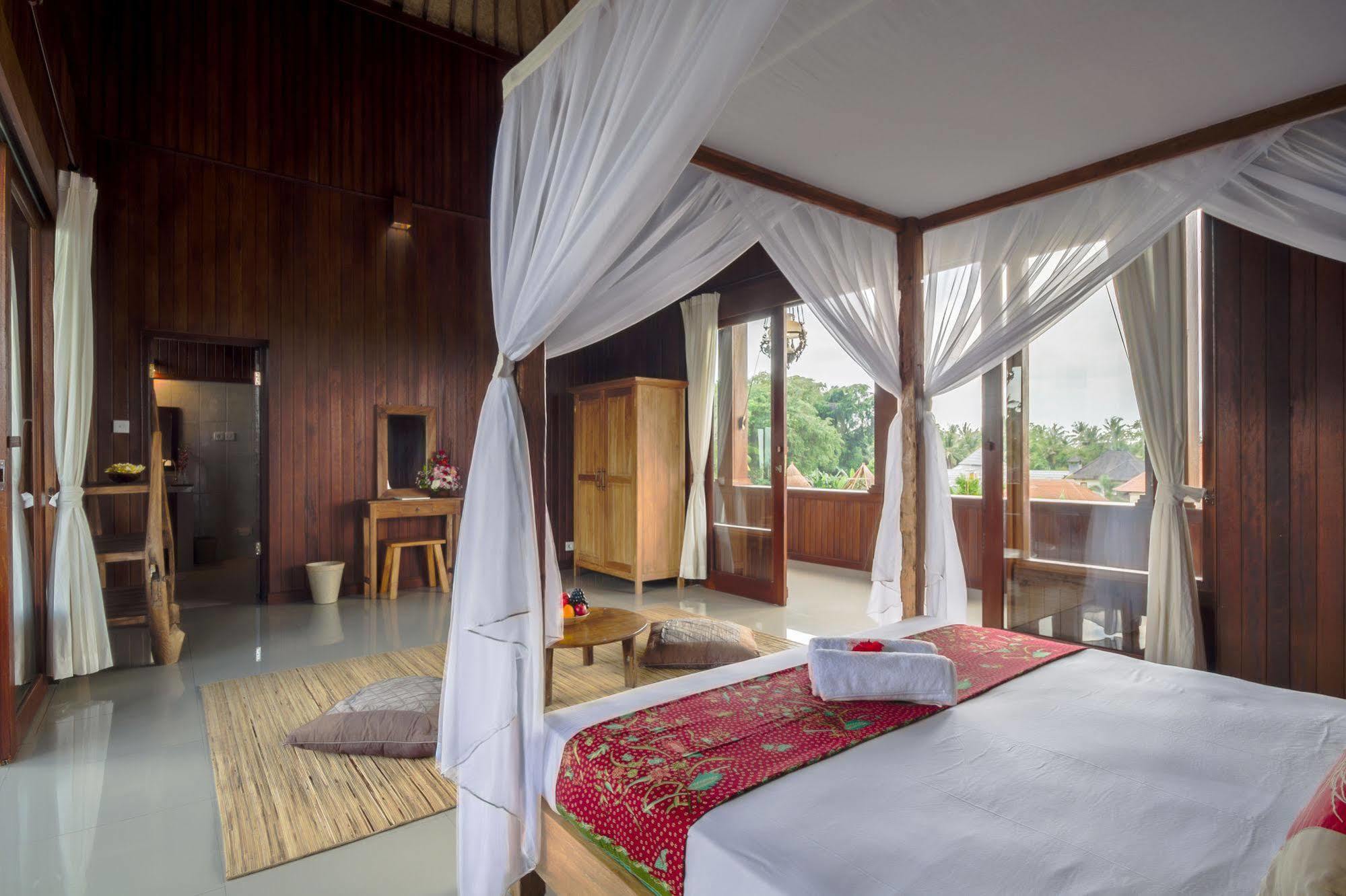 Loka Pala Villa Ubud Exteriör bild