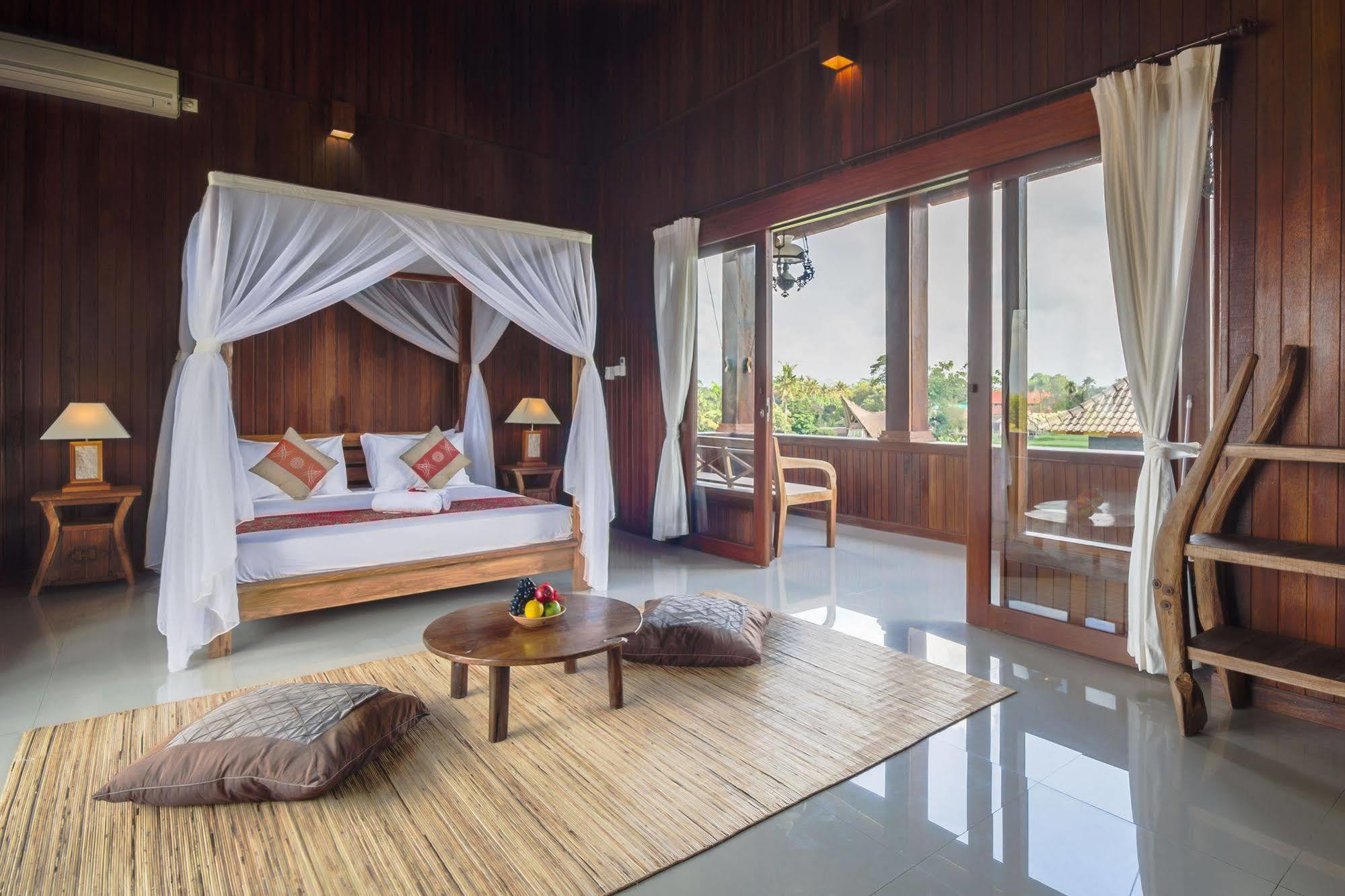 Loka Pala Villa Ubud Exteriör bild